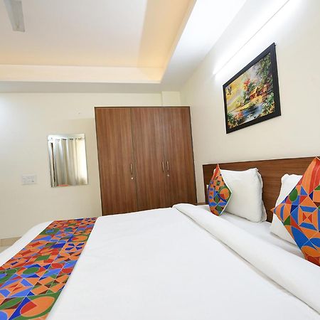 Fabhotel Indian I Gurgaon Buitenkant foto