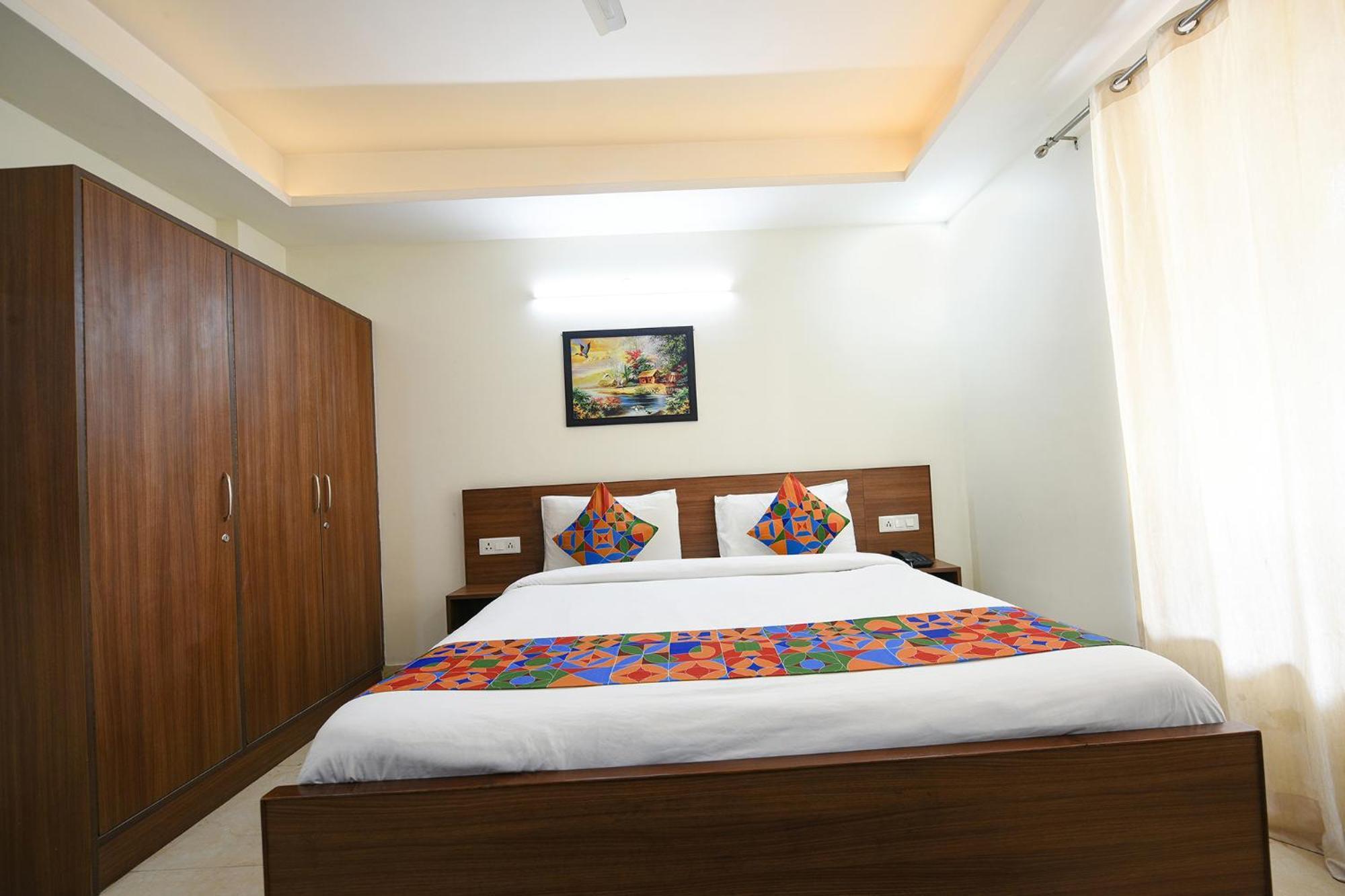 Fabhotel Indian I Gurgaon Buitenkant foto